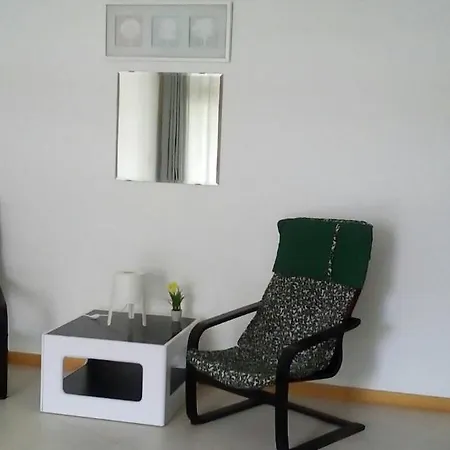 Cozy,great Location With Parking شقة بورتيماو